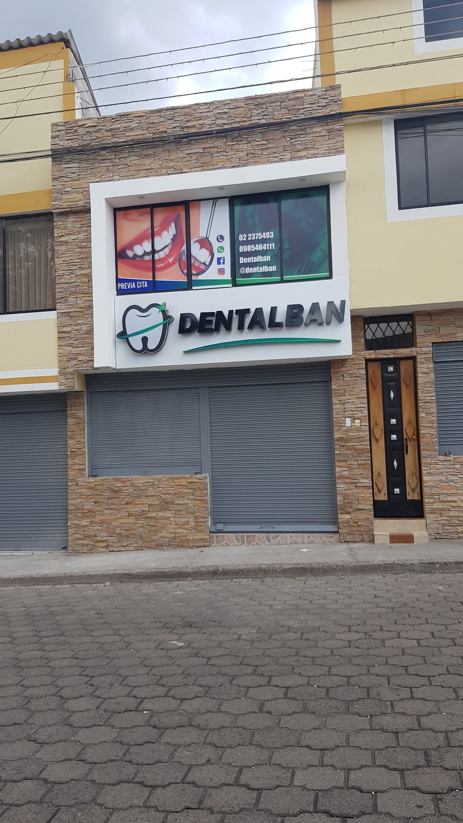 Equipo de Dentalban